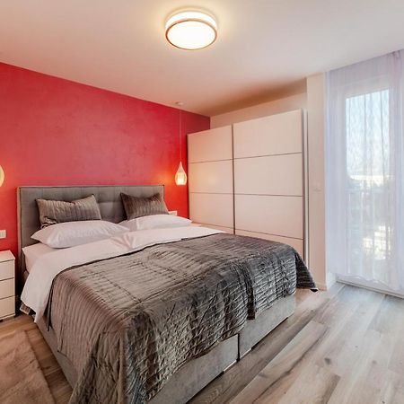 Luxury Apartment Sandra Split Luaran gambar