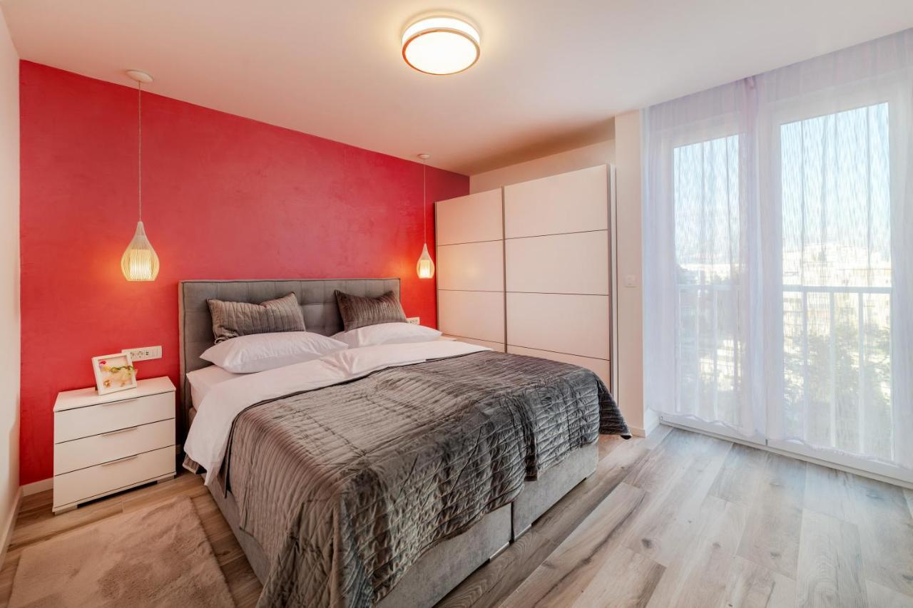 Luxury Apartment Sandra Split Luaran gambar