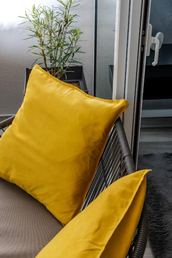 Luxury Apartment Sandra Split Luaran gambar