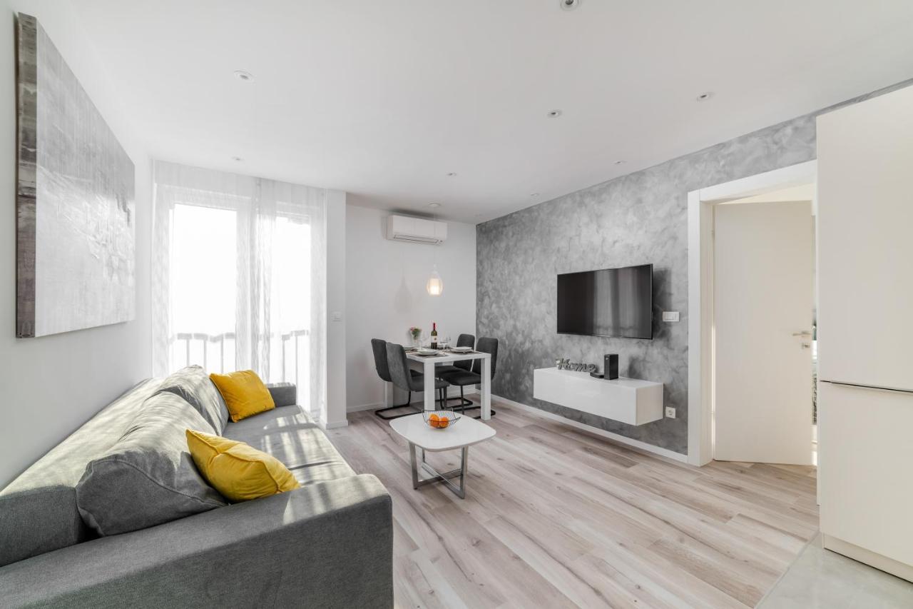Luxury Apartment Sandra Split Luaran gambar